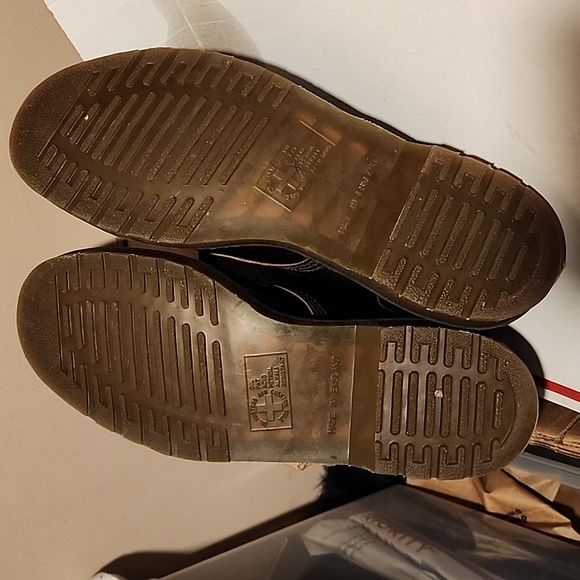 Dr Martens 1460 made in England🏴󠁧󠁢󠁥󠁮󠁧󠁿🇬🇧 heritage boots - Picture 6 of 7